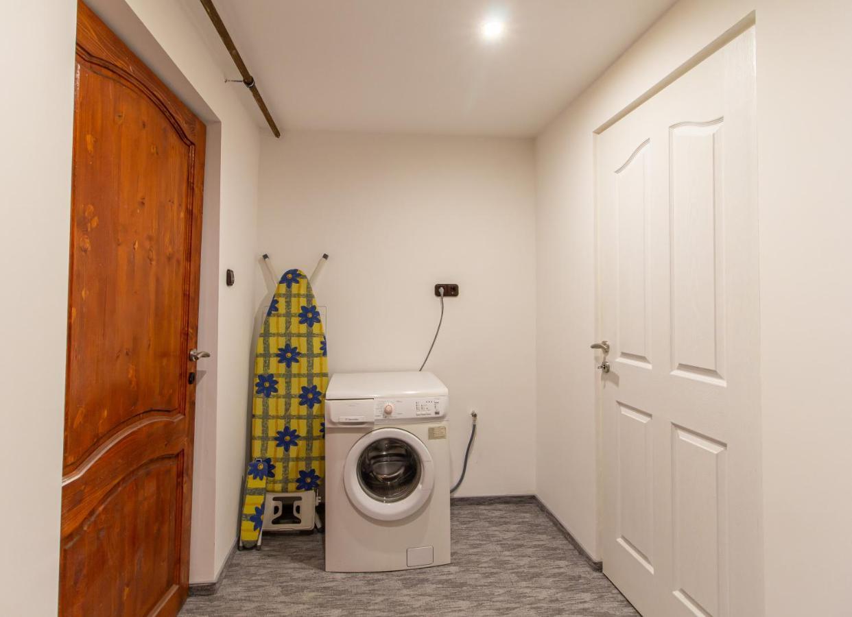 Deli Terasz A Apartman Free Parking, Self-Check-In Anytime Győr Extérieur photo