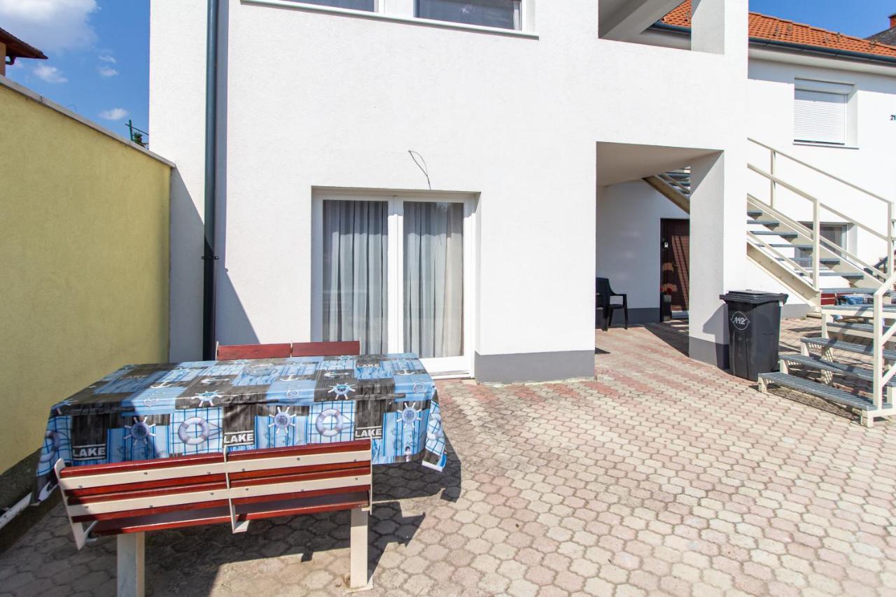 Deli Terasz A Apartman Free Parking, Self-Check-In Anytime Győr Extérieur photo