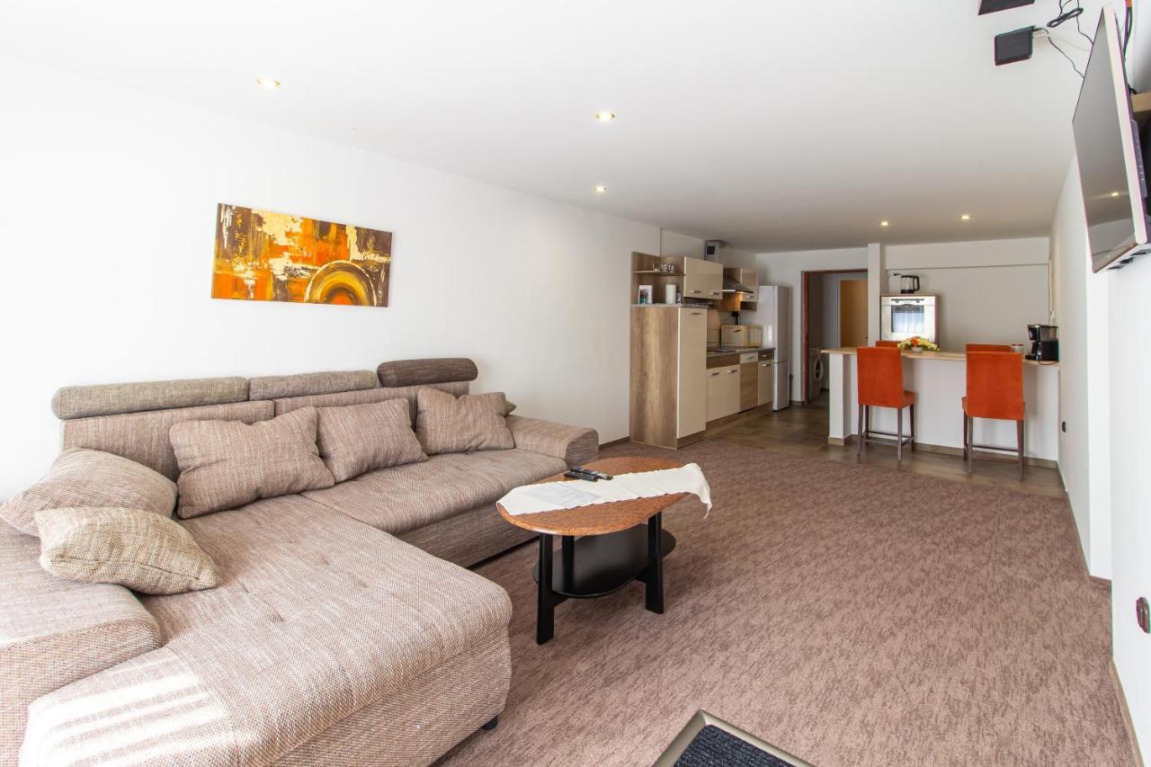 Deli Terasz A Apartman Free Parking, Self-Check-In Anytime Győr Extérieur photo